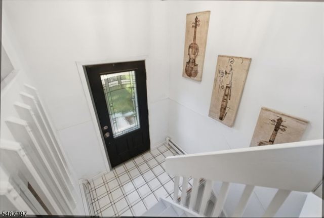 6 Saturn Ct, Vernon Twp., NJ 07422