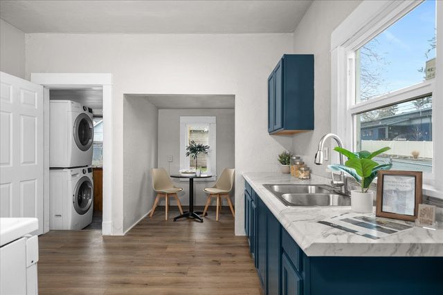 2304 W Bridge Ave, Spokane, WA 99201