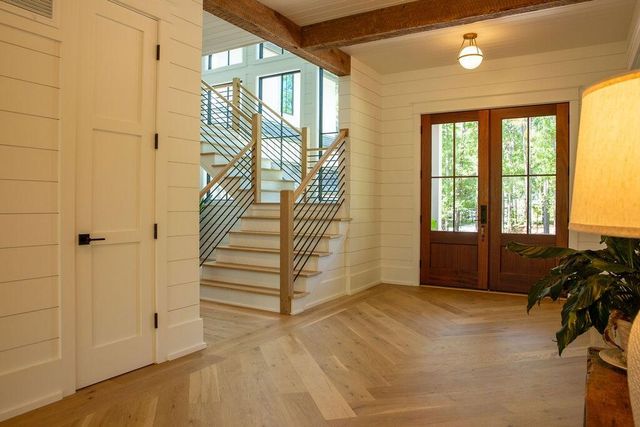 496 Commonwealth Road, Mount Pleasant, SC 29466