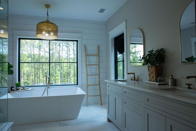 496 Commonwealth Road, Mount Pleasant, SC 29466