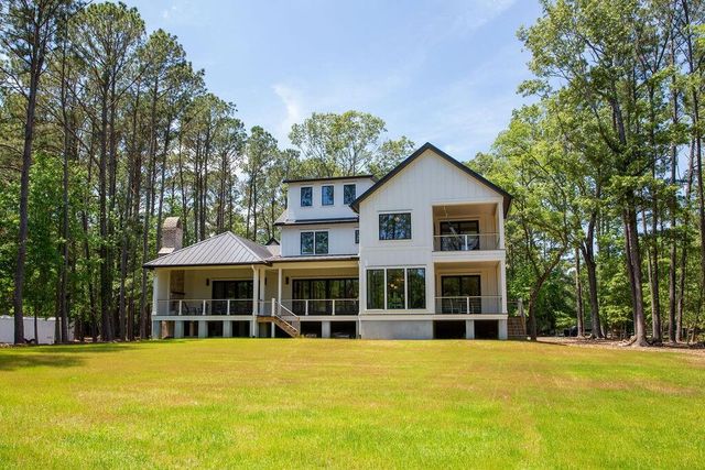 496 Commonwealth Road, Mount Pleasant, SC 29466