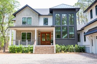 496 Commonwealth Road, Mount Pleasant, SC 29466
