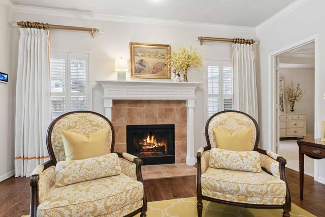 4306 Green Tree Court, Pasadena, TX 77505