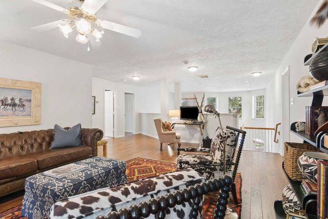 4306 Green Tree Court, Pasadena, TX 77505