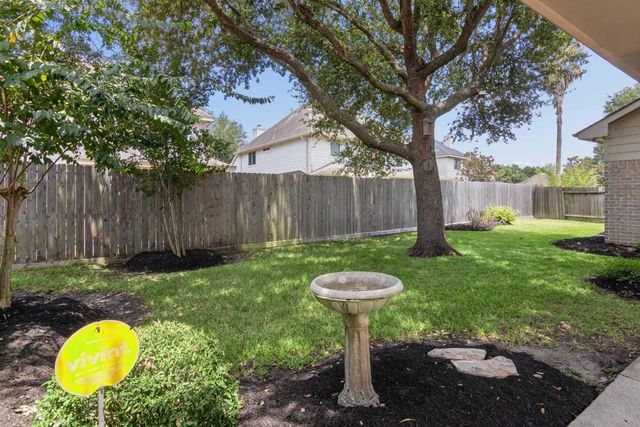 4306 Green Tree Court, Pasadena, TX 77505