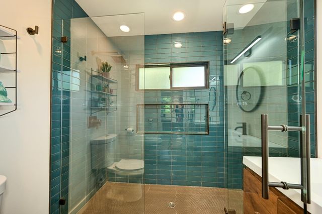 8635 Winding Way, Fair Oaks, CA 95628