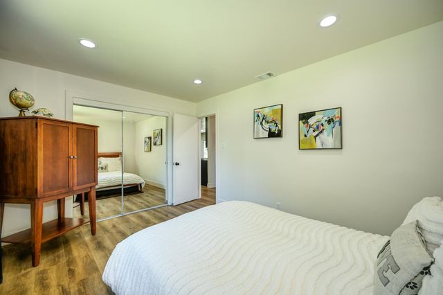 8635 Winding Way, Fair Oaks, CA 95628