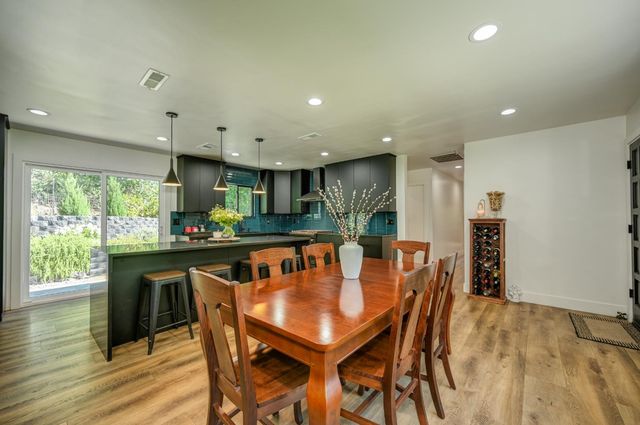 8635 Winding Way, Fair Oaks, CA 95628