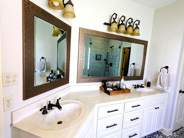 24929 Plantation Lake Ave, Denham Springs, LA 70726