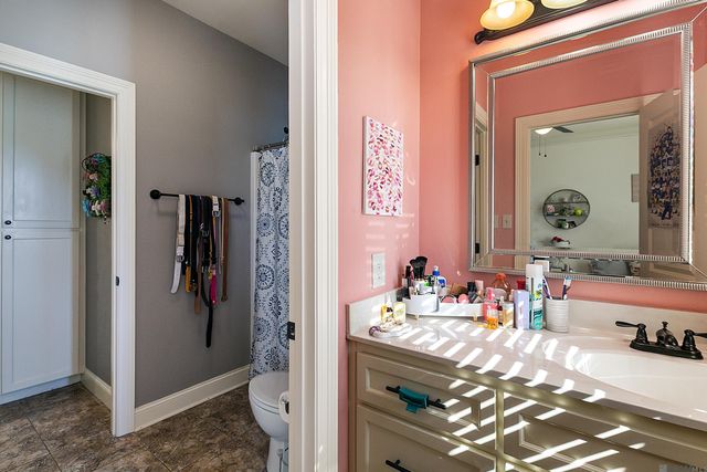 24929 Plantation Lake Ave, Denham Springs, LA 70726