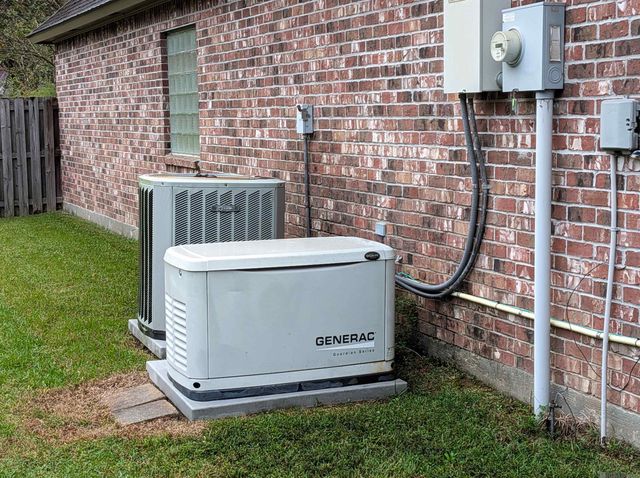 24929 Plantation Lake Ave, Denham Springs, LA 70726