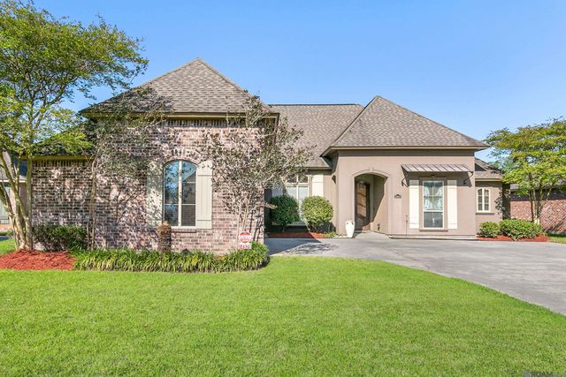 24929 Plantation Lake Ave, Denham Springs, LA 70726