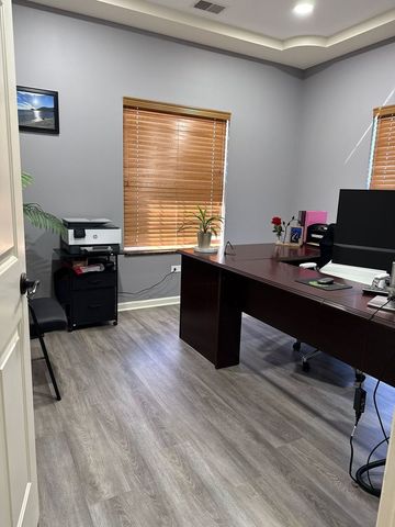 70 McDonald Avenue, Joliet, IL 60431