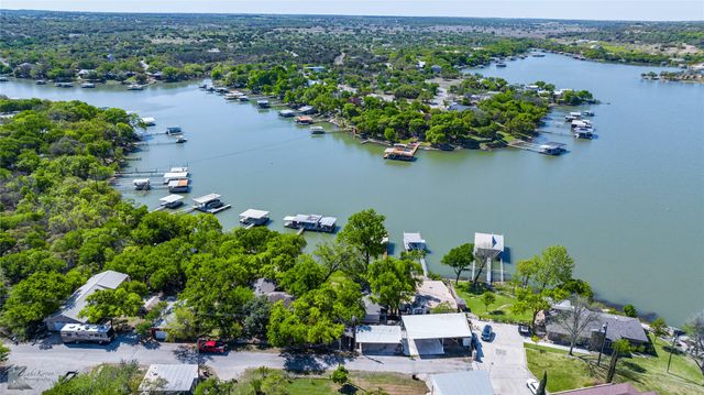 8425 County Road 464, Brownwood, TX 76801