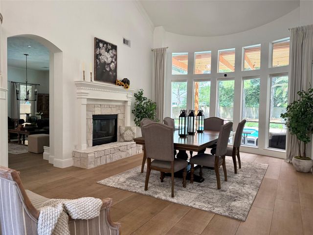 16019 Roseview Lane, Cypress, TX 77429