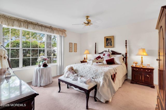 880A Winchester Court, Manchester, NJ 08759