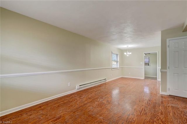 2202 Willow Road, Greensboro, NC 27406