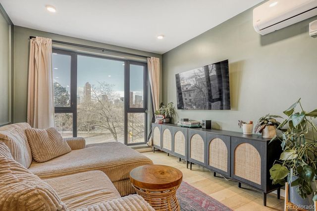 1601 Park Avenue 304, Denver, CO 80218