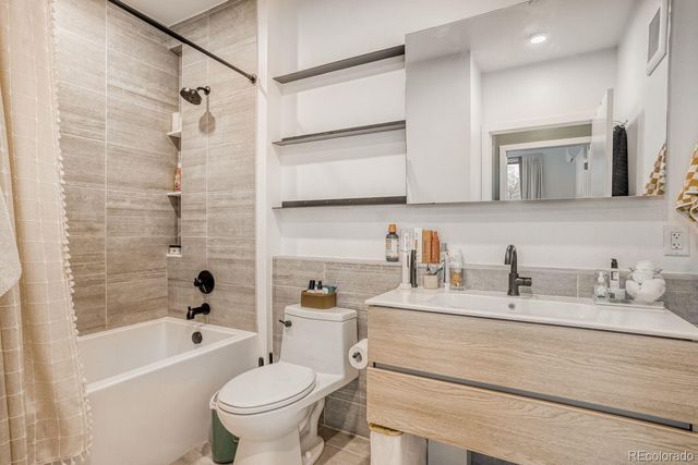 1601 Park Avenue 304, Denver, CO 80218