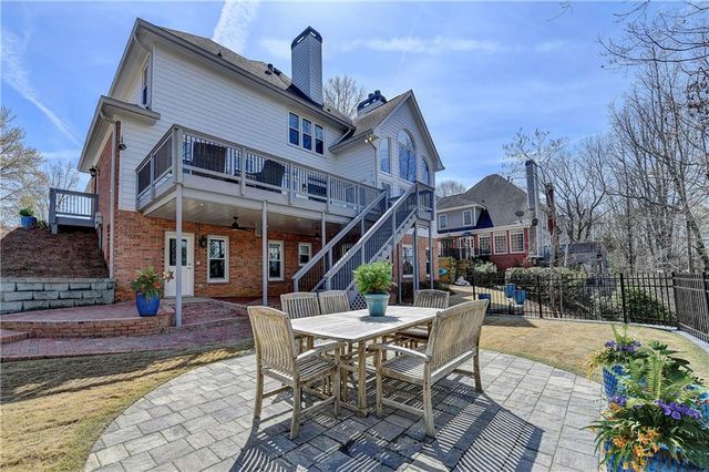 330 Mistwater Trace, Alpharetta, GA 30022