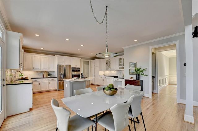 330 Mistwater Trace, Alpharetta, GA 30022