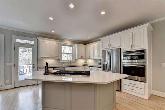 330 Mistwater Trace, Alpharetta, GA 30022