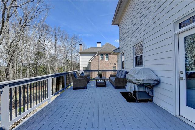 330 Mistwater Trace, Alpharetta, GA 30022