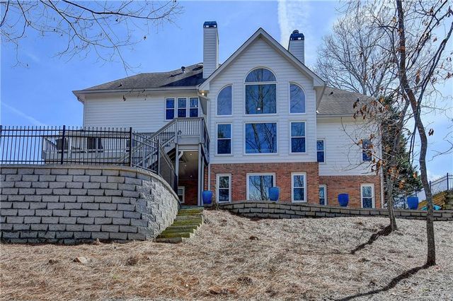 330 Mistwater Trace, Alpharetta, GA 30022