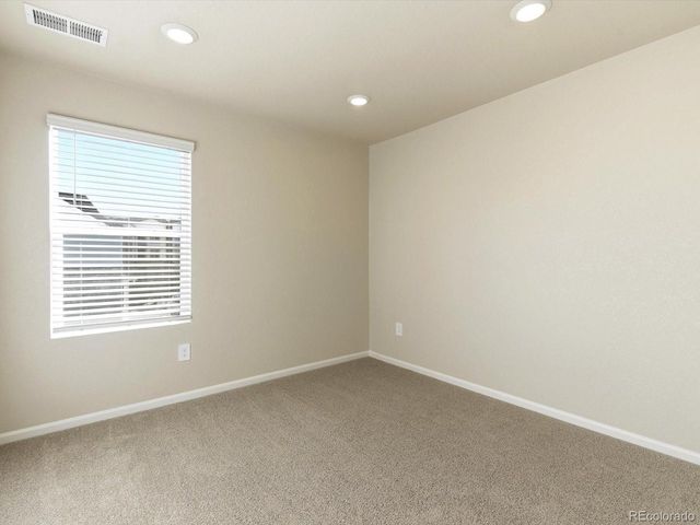 1596 Riverplace Dr 5, Windsor, CO 80550