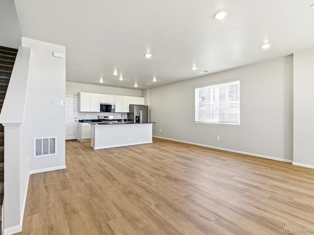 1596 Riverplace Dr 5, Windsor, CO 80550