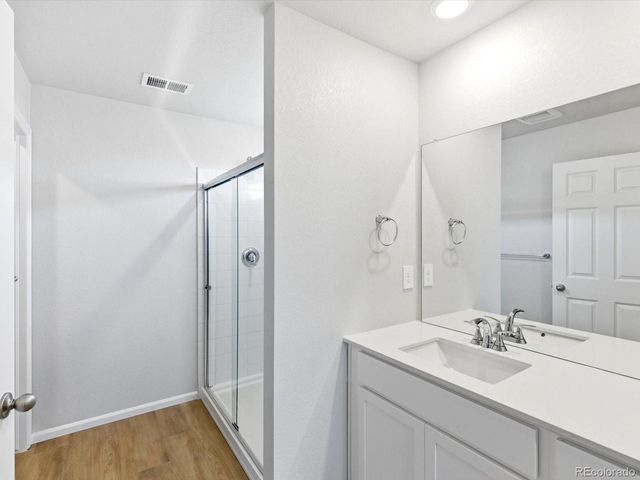 1596 Riverplace Dr 5, Windsor, CO 80550