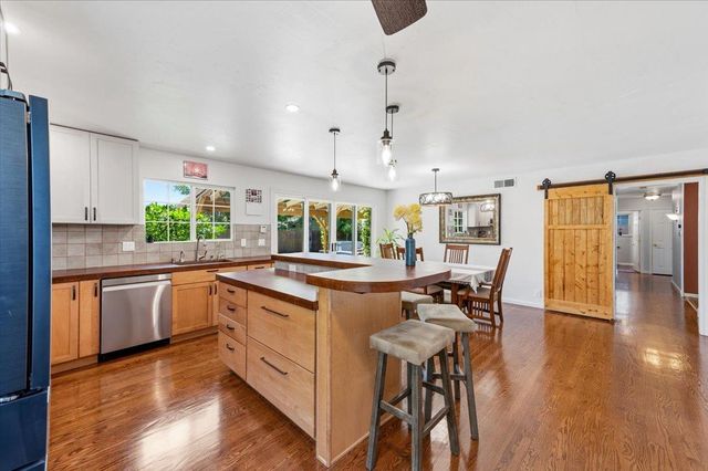 7104 Willey Way, Carmichael, CA 95608