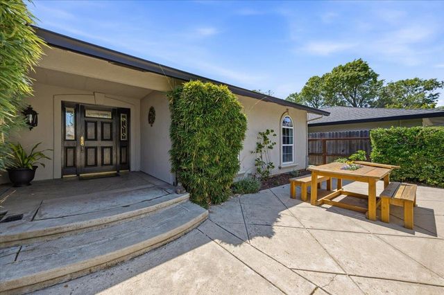 7104 Willey Way, Carmichael, CA 95608