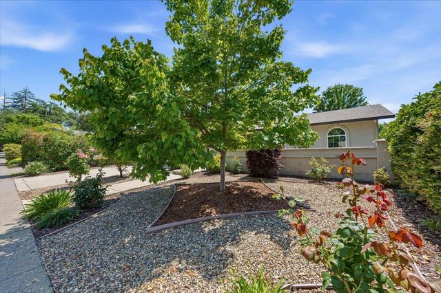 7104 Willey Way, Carmichael, CA 95608