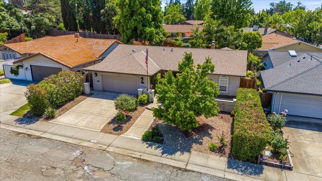 7104 Willey Way, Carmichael, CA 95608