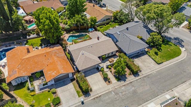 7104 Willey Way, Carmichael, CA 95608
