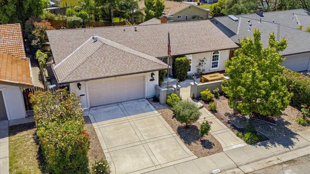 7104 Willey Way, Carmichael, CA 95608