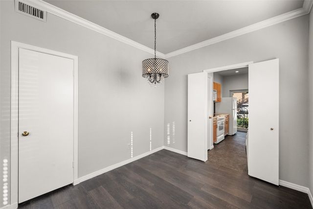 4420 Harlanwood Drive 131, Fort Worth, TX 76109