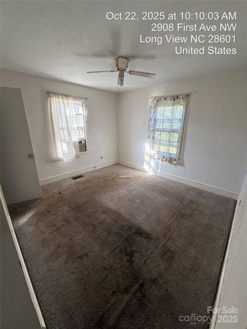 2908 1st Avenue NW, Hickory, NC 28601