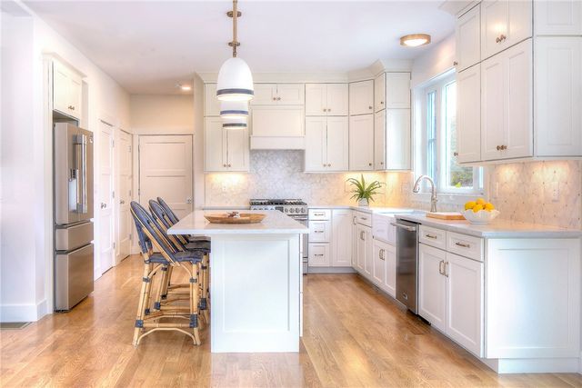 45 Corys Court, Portsmouth, RI 02871