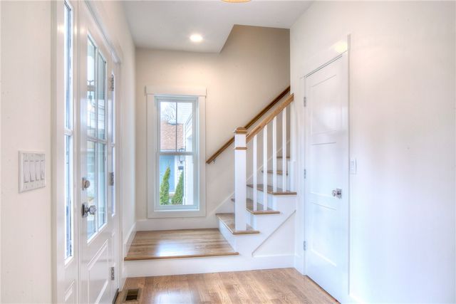 45 Corys Court, Portsmouth, RI 02871