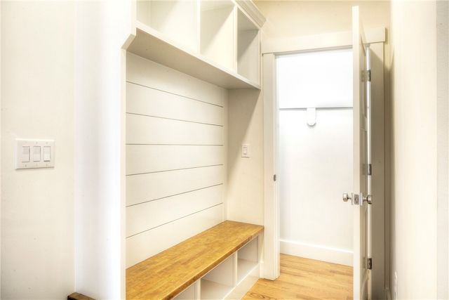 45 Corys Court, Portsmouth, RI 02871