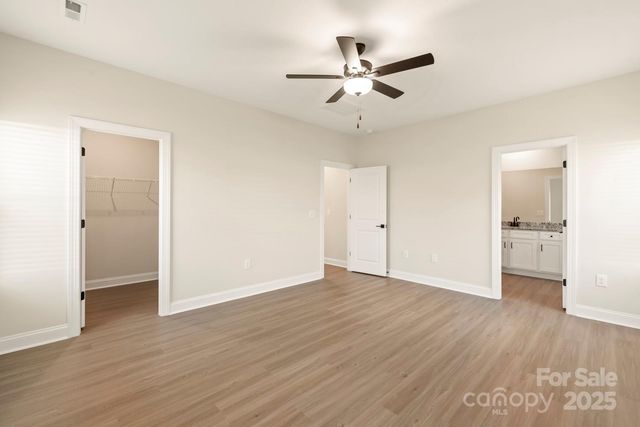 101 Rills Crossing Way, Troutman, NC 28166