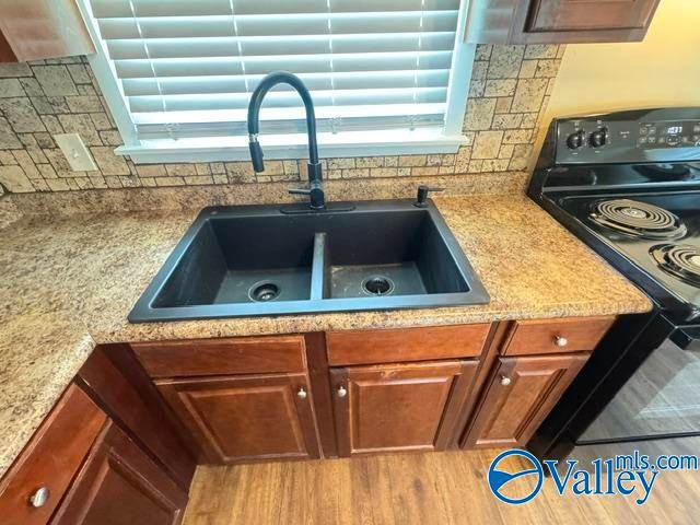 2849 Greenside Drive NW, Huntsville, AL 35816