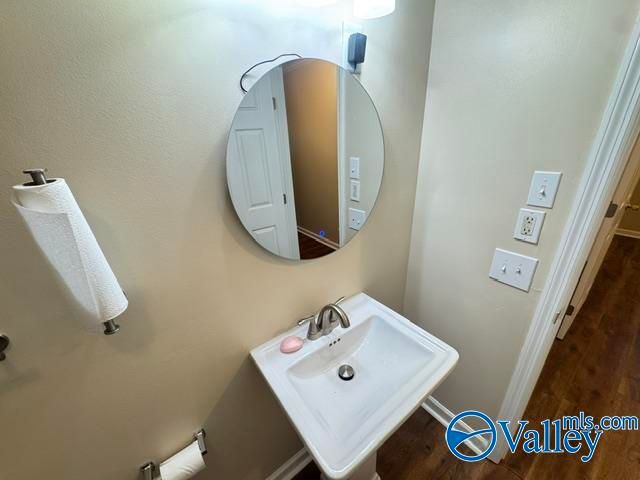 2849 Greenside Drive NW, Huntsville, AL 35816