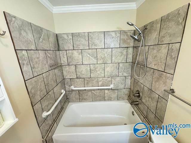 2849 Greenside Drive NW, Huntsville, AL 35816