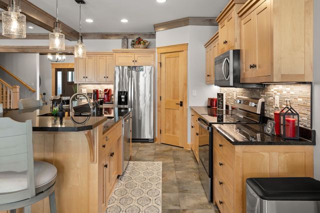 4303 44th Street S, Fargo, ND 58104