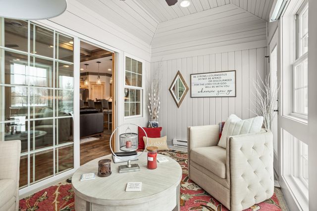 4303 44th Street S, Fargo, ND 58104