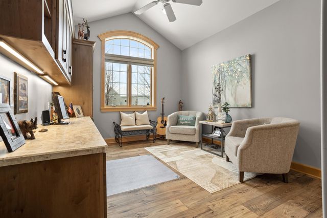 4303 44th Street S, Fargo, ND 58104