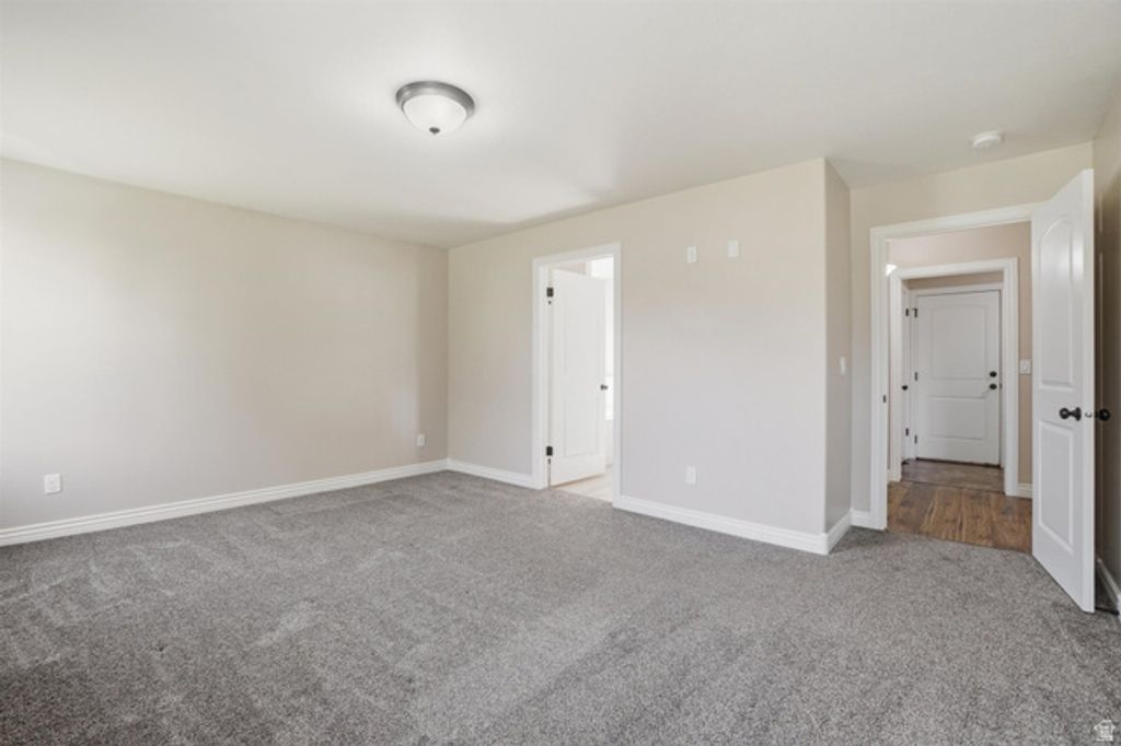 Image 21 of property listing at 2766 W 2125 N, Plain City, UT 84404